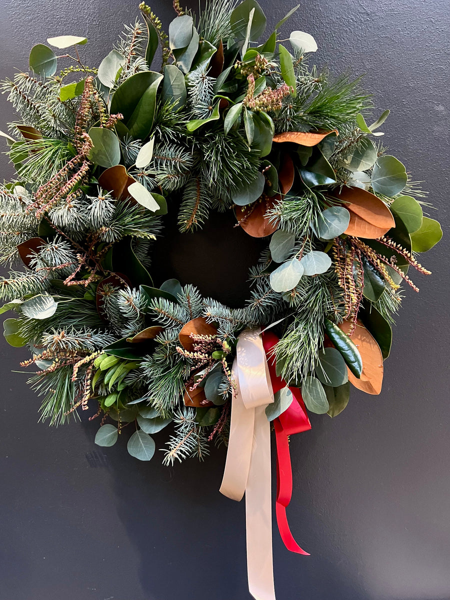 Magnolia, Eucalyptus & Evergreen Wreath